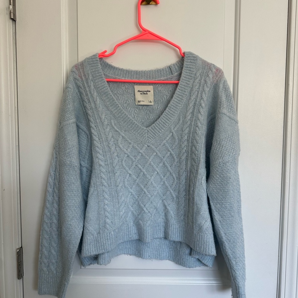 Abercrombie & Fitch Pale Blue Cable V-Neck Sweater